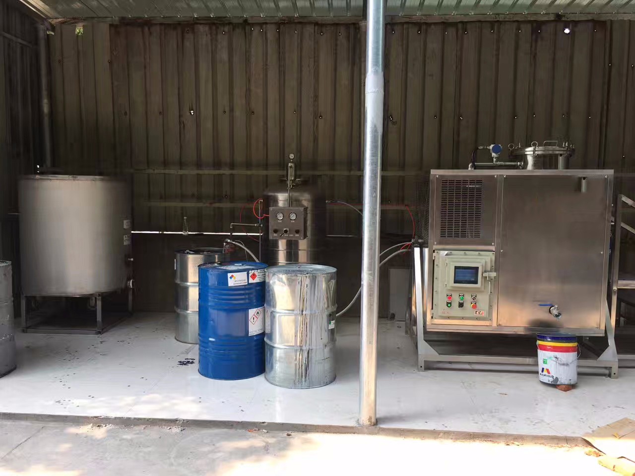 溶劑回收機,漆渣烘干減量處理設備,噴漆涂裝循環廢水處理,印刷廢水處理