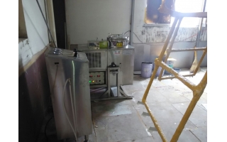宏發集團使用福安諾141B溶劑提純機