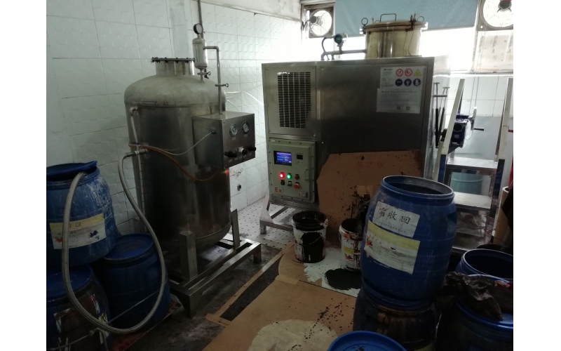 東風印刷使用福安諾凹印廢溶劑回收機